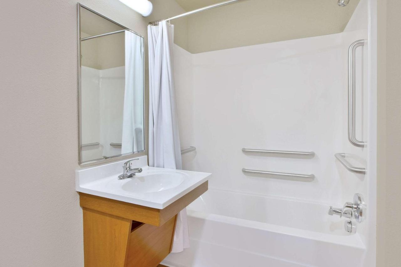 Woodspring Suites 미들랜드 외부 사진