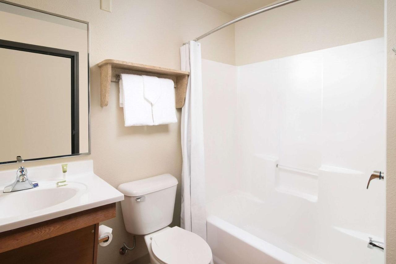 Woodspring Suites 미들랜드 외부 사진