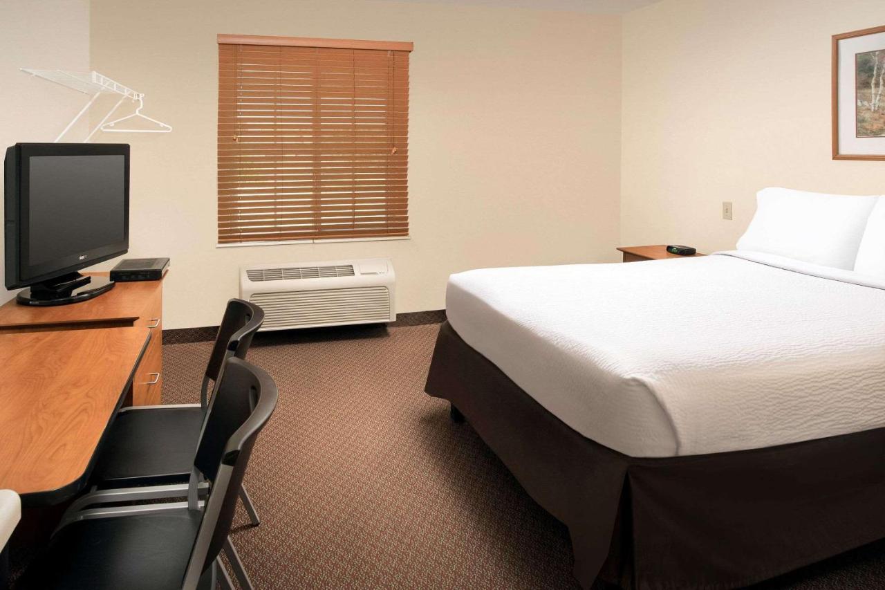 Woodspring Suites 미들랜드 외부 사진