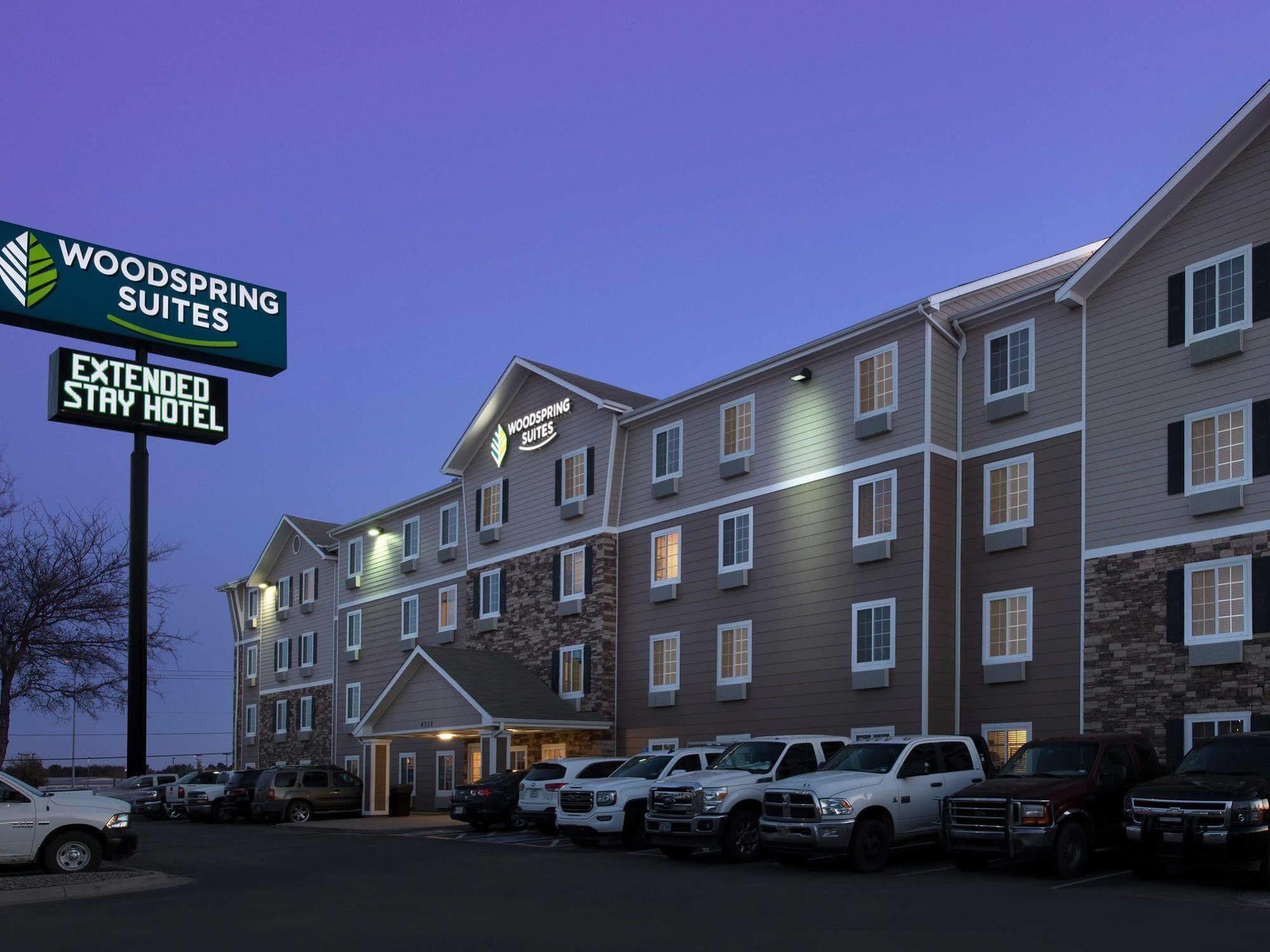 Woodspring Suites 미들랜드 외부 사진